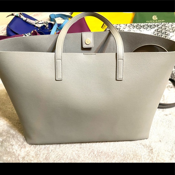 HP🎉NWT Saint Laurent east west shopping tote - Picture 15 of 16